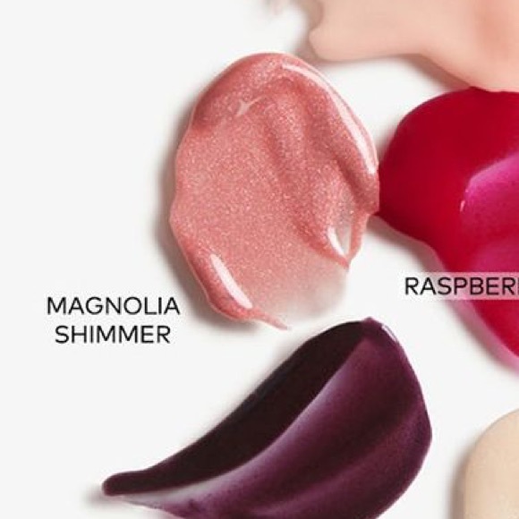 Beautycounter mini lipgloss Magnolia Shimmer - Picture 3 of 3